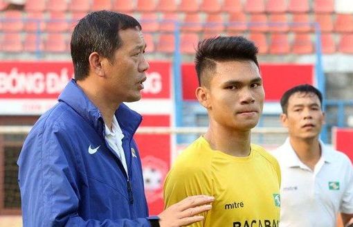 Sau Văn Đức, HLV Park Hang Seo lại nhận thêm tin dữ từ Xuân Mạnh