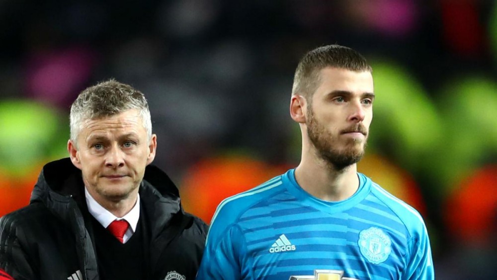 Man Utd chắc top 4 Ngoại hạng Anh, Solskjaer không đảm bảo De Gea chơi chung kết Europa League; UEFA xem xét chuyển chung kết toàn Anh về Wembley