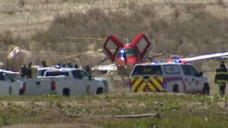 Máy bay gần như đứt đôi giữa không trung, hành khách và phi công vẫn bảo toàn tính mạng