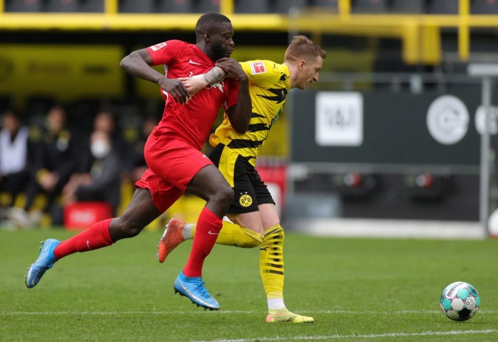 Những 'bom tấn' đã phát nổ trên thị trường chuyển nhượng Hè 2021