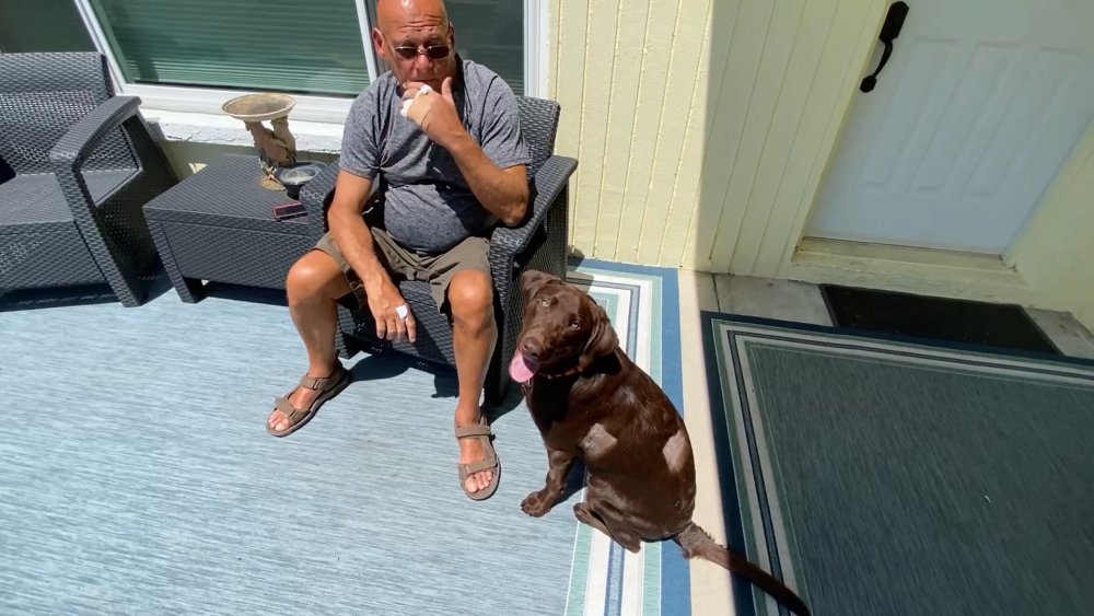 Người đàn ông Mỹ tay không chiến đấu với cá sấu để cứu chó cưng Người đàn ông Mỹ tay không chiến đấu với cá sấu để cứu chó cưng