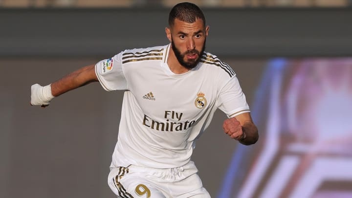 Chuyển nhượng cầu thủ: Harry Kane yều cầu chuyển nhượng làm cho lãnh đạo Tottenham tức giận và Chelsea đua ký; Man City xem xét bán một số cầu thủ Chuyển nhượng cầu thủ: Harry Kane yều cầu chuyển nhượng làm cho lãnh đạo Tottenham tức giận và Chelsea đua ký; Man City xem xét bán một số cầu thủ