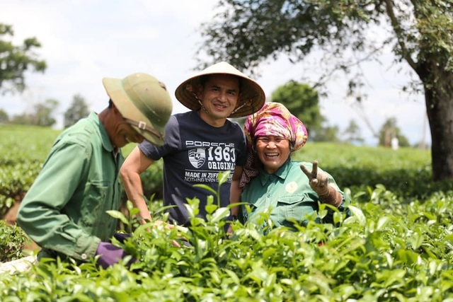 Vòng loại World Cup 2022: HLV Kiatisuk đánh giá đội tuyển Việt Nam cao hơn Thái Lan