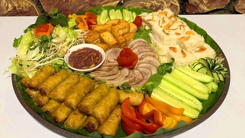 Ấn tượng đẹp với những bữa cơm Việt của chàng trai Bắc Ninh 10 năm sống ở châu Phi