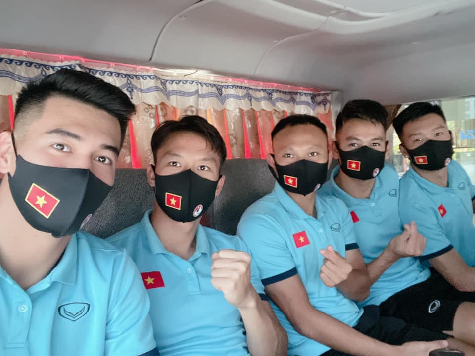Vòng loại World Cup 2022: Đội tuyển Việt Nam lên đường sang UAE
