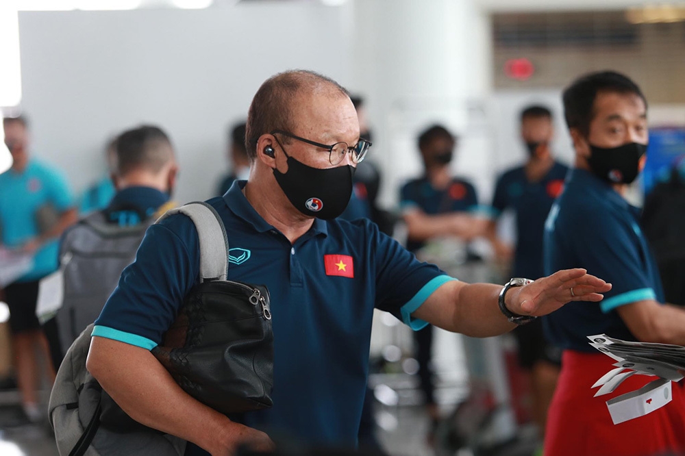 Vòng loại World Cup 2022: Đội tuyển Việt Nam lên đường sang UAE