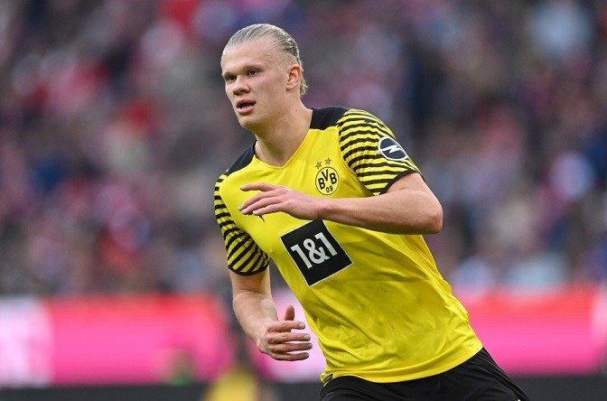 Chuyển nhượng cầu thủ: Haaland gia nhập Man City; Erik ten Hag chưa chắc đến MU;