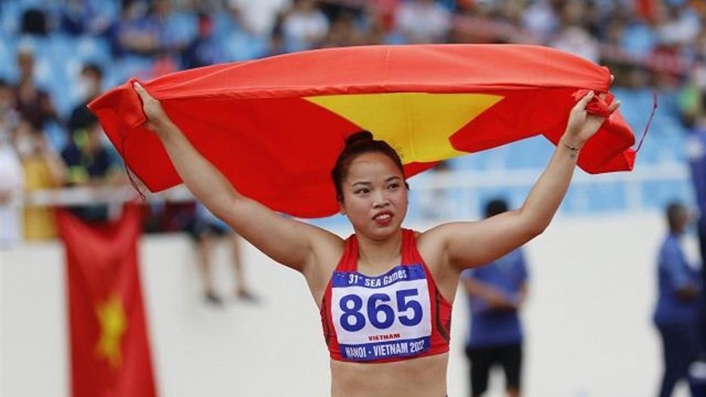 Lò Thị Hoàng phá kỷ lục SEA Games, làm nên lịch sử cho điền kinh Việt Nam
