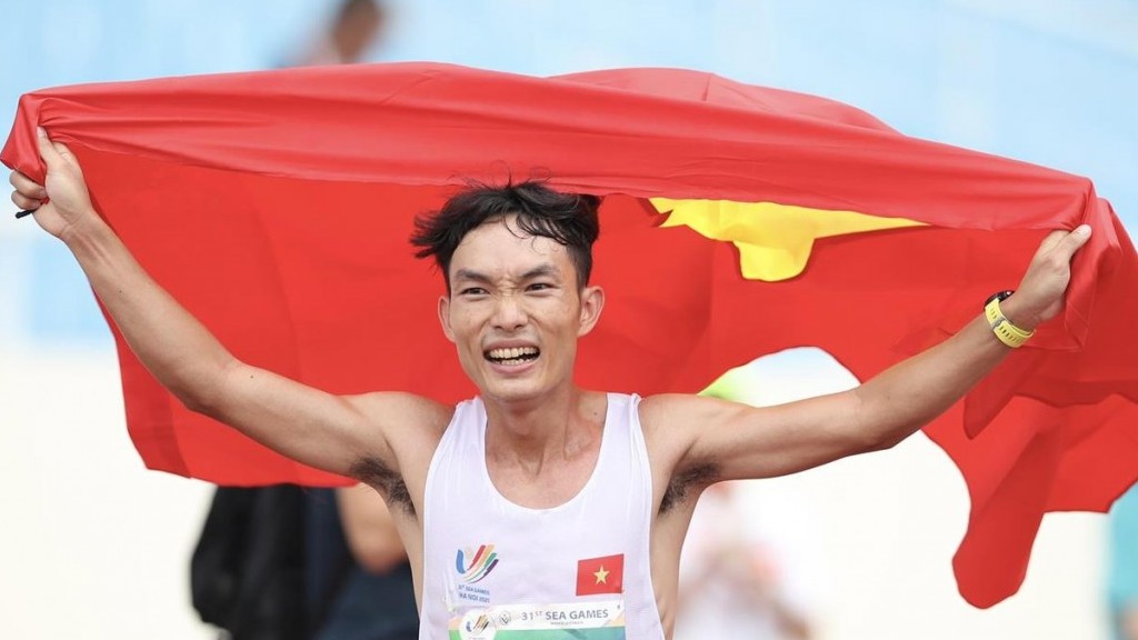 Hoàng Nguyên Thanh giành HCV đầu tiên của marathon Việt Nam tại các kỳ SEA Games
