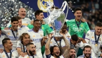 Điều tra vụ lộn xộn do CĐV trước trận chung kết Champions League 2021/22