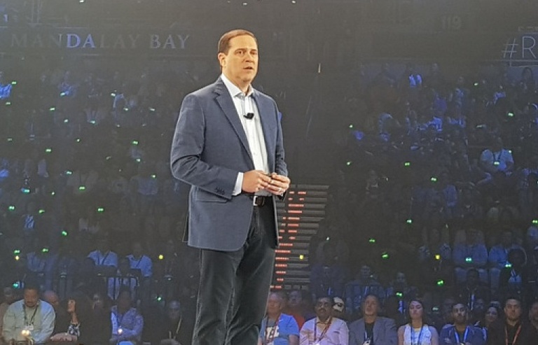 Thế giới sẽ “xoay xở” ra sao khi Internet cứ mỗi giờ tăng thêm 1 triệu kết nối?