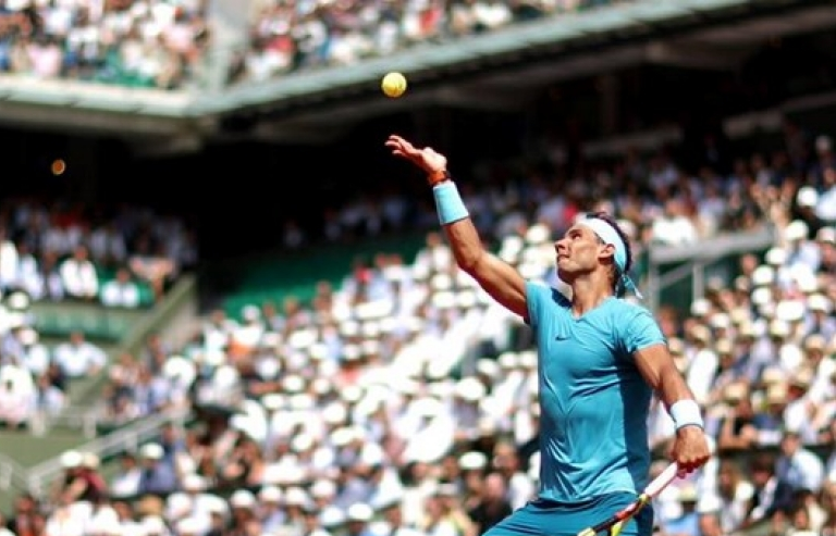 Nadal ăn mừng sinh nhật bằng chiến thắng thứ 900 trong sự nghiệp