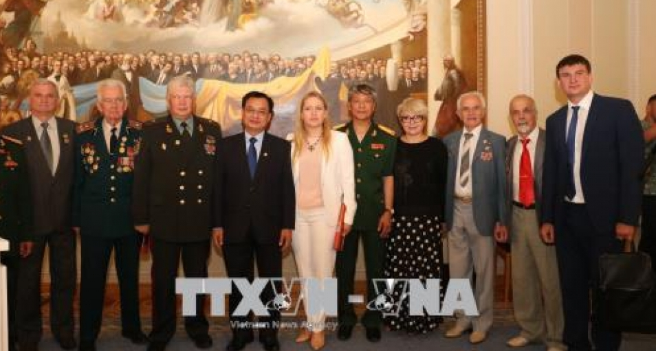 Triển lãm ảnh Việt Nam – đất nước, con người tại Ukraine