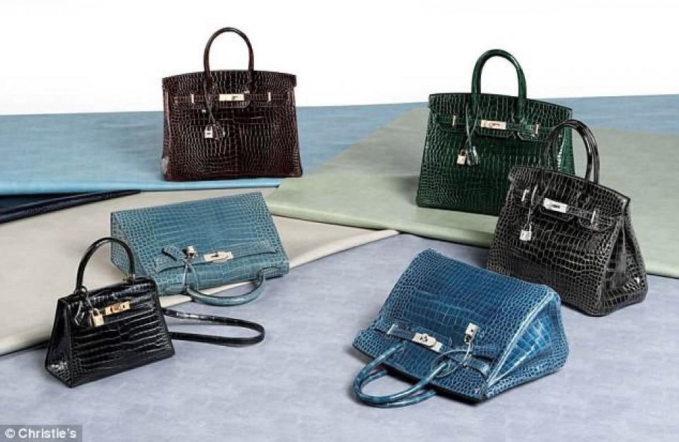 chiec tui xach dat nhat chau au sap duoc ban dau gia