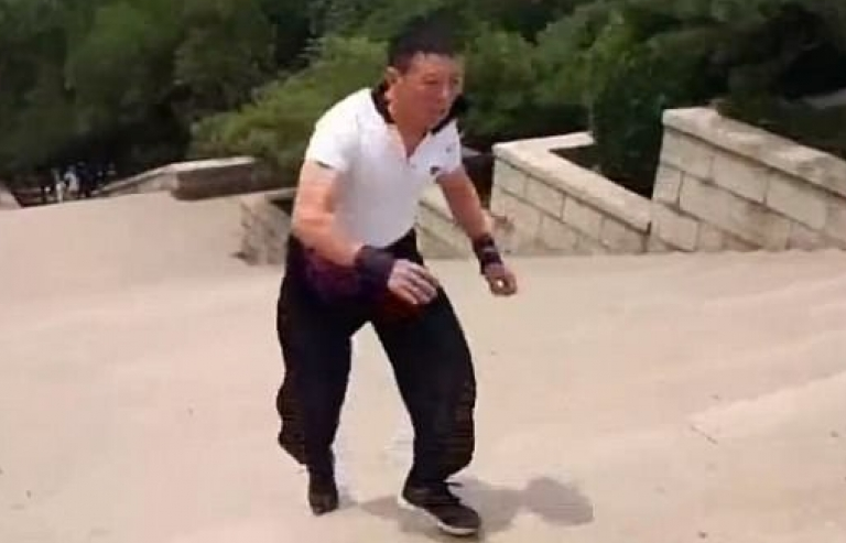 Đi bậc thang - lập kỷ lục Guinness thế giới