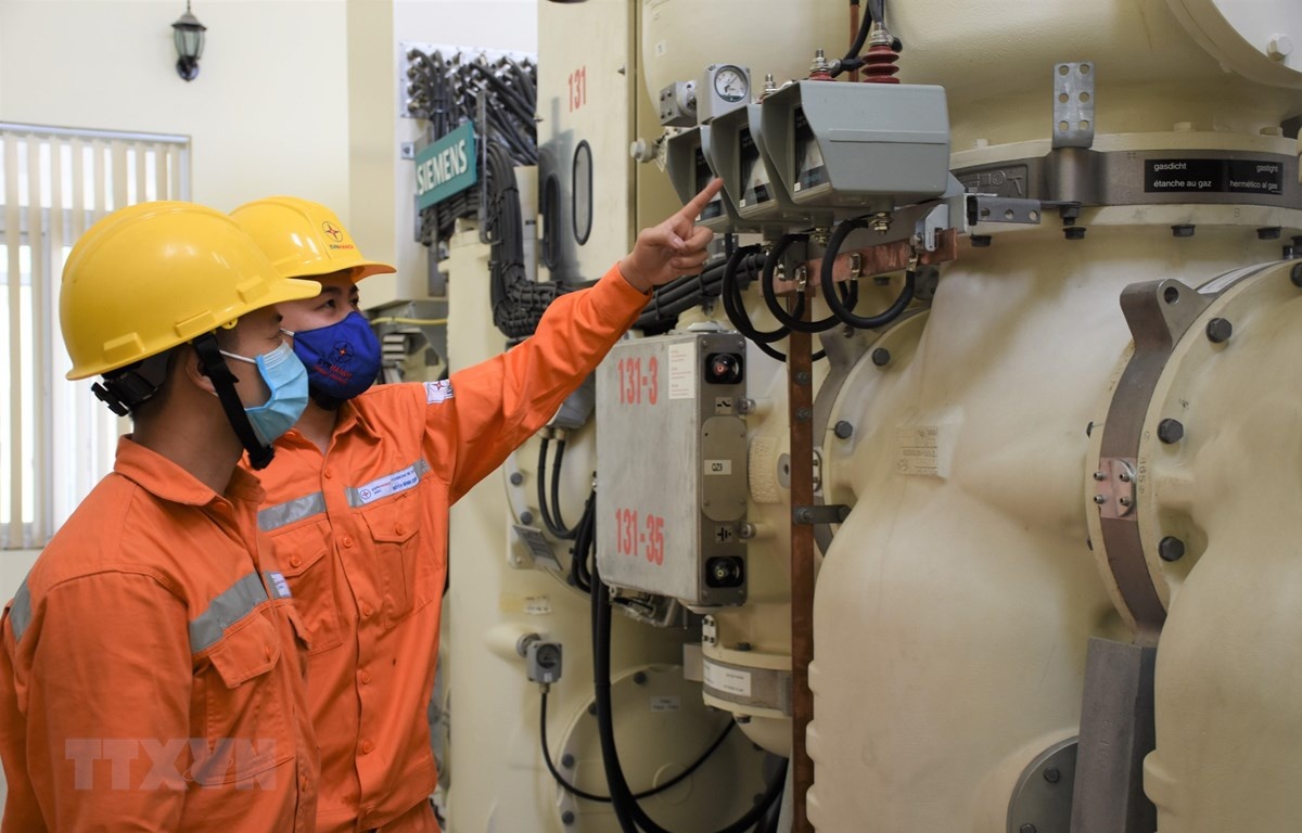 ha noi khuyen cao nhieu bien phap tiet kiem dien mua nang nong