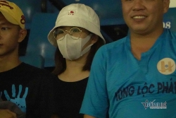 Công Phượng thăng hoa trở lại: Vì thầy Park, ơn thầy Chung và... nhờ vợ!