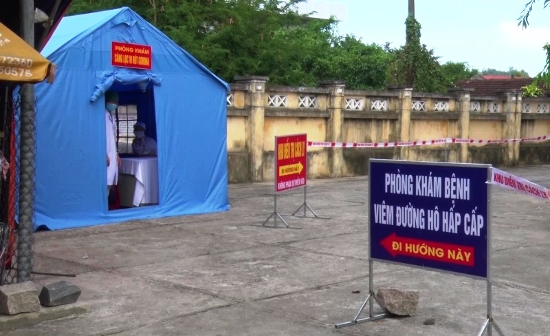 Covid-19 ở Việt Nam: Tỉnh Phú Yên triển khai các biện pháp phòng dịch; Hà Tĩnh thêm a ca tái dương tính