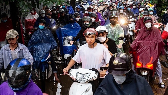 Dự báo thời tiết 10 ngày tới (Từ đêm 5-15/6): Hà Nội, Bắc Bộ, Bắc Trung Bộ mưa to; mưa lớn ở vùng núi; Trung Bộ nắng nóng kéo dài; phía Nam ngày nắng