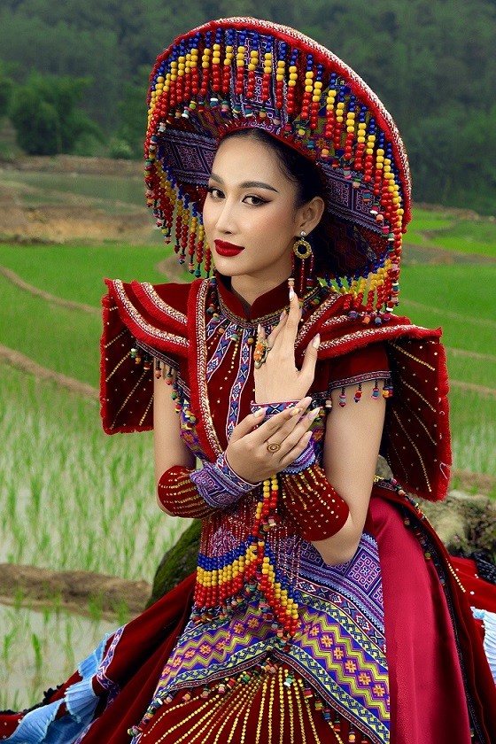 Miss Global 2022: Ý nghĩa trang phục dân tộc của Đoàn Hồng Trang chụp ở Tây Bắc
