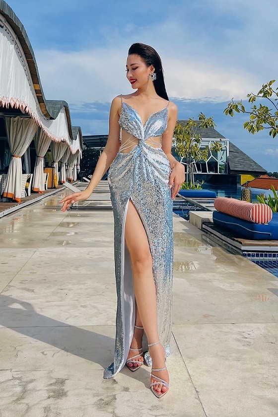 Thời trang của Đoàn Hồng Trang tại Miss Global 2022