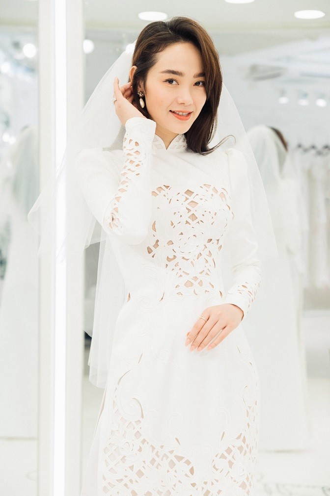 Minh Hằng Minh Hằng