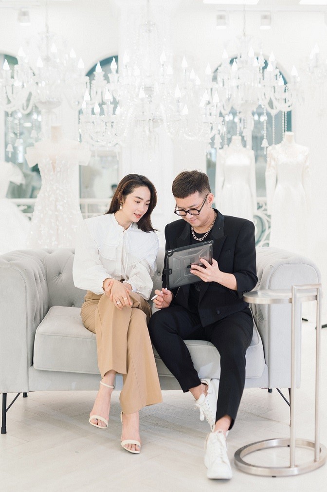 Minh Hằng Minh Hằng