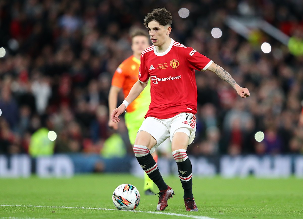 Chuyển nhượng cầu thủ Man Utd ngày 22/6: Tìm tân binh phù hợp; Real Madrid dõi theo Garnarcho;