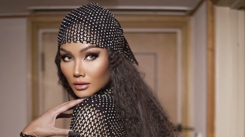 Hoa hậu H'Hen Niê lên tiếng về dòng trạng thái ‘độc thân’ trên mạng xã hội