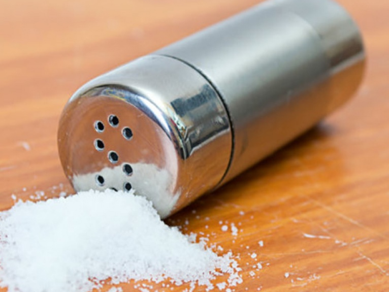 Những nguyên nhân bất ngờ khiến cơ thể bị giữ nước