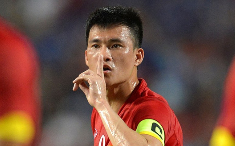 Công Vinh lọt top 7 tiền đạo xuất sắc nhất giải đấu AFF Cup