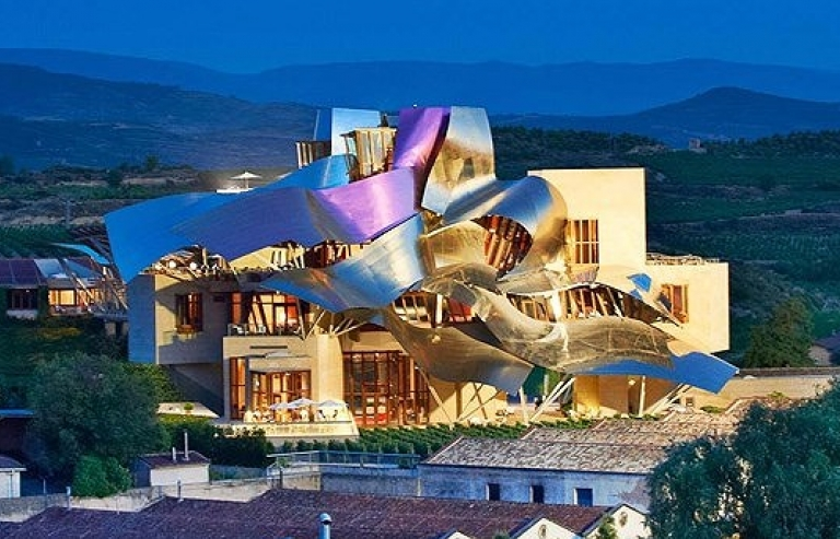 Quên lối về khi ở trong những khách sạn đẹp nhất thế giới