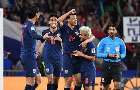 Bóng đá Thái Lan và cuộc khủng hoảng chưa đến hồi kết