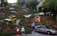 Con dốc gây chóng mặt nhất thế giới, dài 400m nhưng tới 8 đoạn gấp khúc