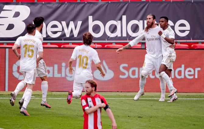 Real Madrid thắng 7 trận liên tiếp. 2325 3320460 gettyimages 1224876710