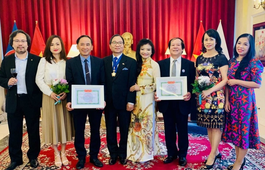 Đại sứ Vũ Đăng Dũng chia tay cộng đồng người Việt Nam tại Ba Lan trước khi kết thúc nhiệm kỳ