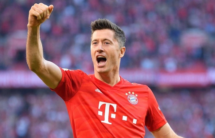 Cuộc đua Chiếc giày Vàng châu Âu 2019/2020: Ronaldo bỏ xa Messi