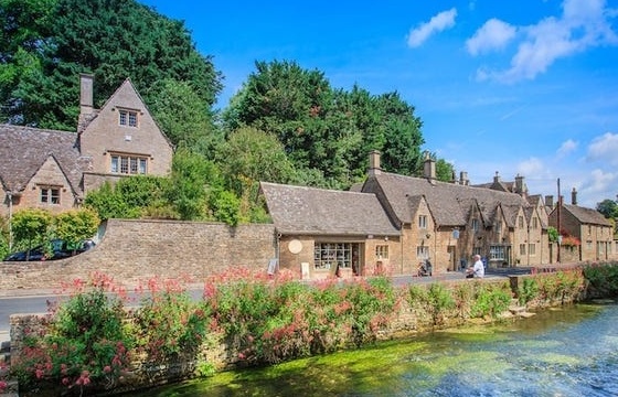 'Nhỏ mà có võ', những thị trấn nhỏ xinh đẹp hút du khách không kém các thành phố nổi tiếng