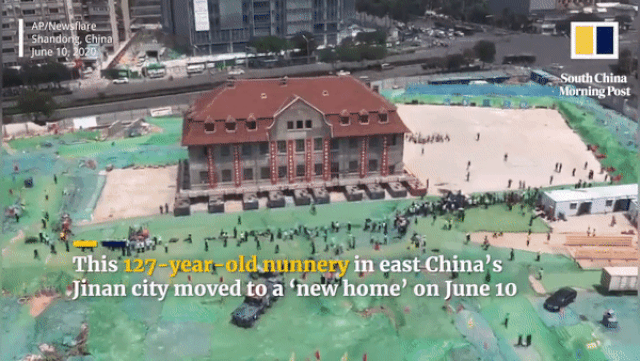 Cảnh tượng ngoạn mục di chuyển tu viện nặng 2600 tấn. 2729 1 1595226631668