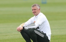 Man Utd và Chelsea lo mất cả 'núi tiền' nếu trượt khỏi top 4 Premier League