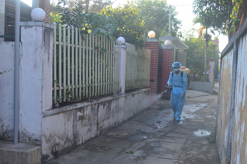 dich covid 19 o quang ngai di tung ngo go tung nha