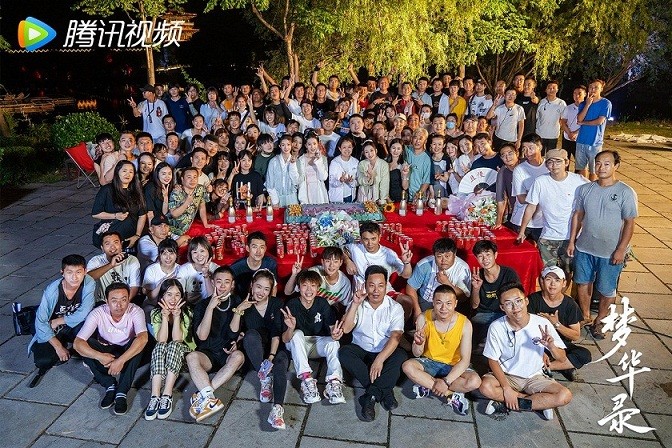 Ngắm loạt ảnh xinh đẹp của Lưu Diệc Phi trong hậu trường đóng phim