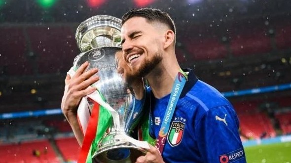 Chuyển nhượng cầu thủ Ngoại hạng Anh: Juventus, Napoli muốn đưa Jorginho của Chelsea trở lại Serie A; MU đàm phán Niguez; Arsenal muốn mua Isco