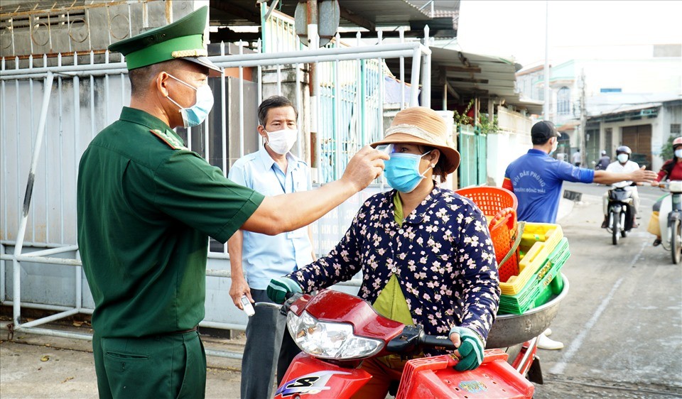 covid-19: Hà Nội có 7 ca dương tính SARS-CoV-2; covid-19: Hà Nội có 7 ca dương tính SARS-CoV-2;