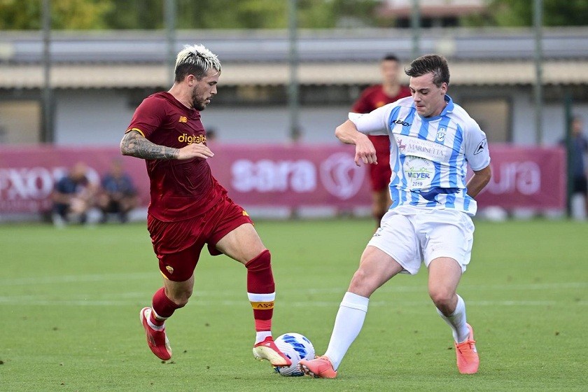 HLV Jose Mourinho có chiến thắng 10-0, trận ra mắt AS Roma