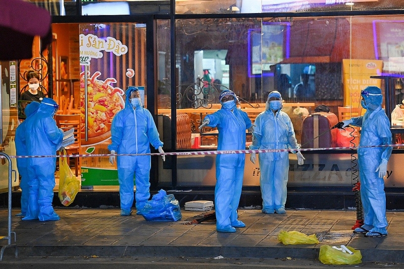 Hà Nội đã có thông báo khẩn tìm người đến địa điểm liên quan các ca Covid-19 mới ghi nhận. (Nguồn: Dân trí) Hà Nội đã có thông báo khẩn tìm người đến địa điểm liên quan các ca Covid-19 mới ghi nhận. (Nguồn: Dân trí)