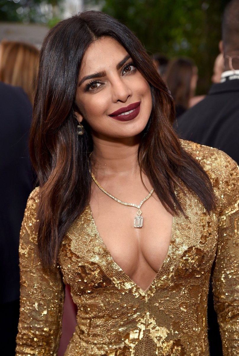 Hoa hậu Thế giới Priyanka Chopra sở hữu 65,8 triệu lượt theo dõi trên Instagram