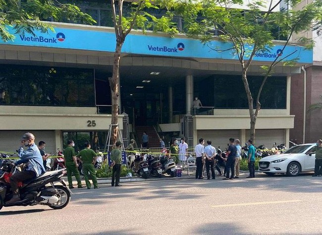 Covid-19: Sáng 19/7, Hà Nội công bố 16 người mắc mới; Phú Yên thành lập bệnh viện dã chiến thứ 8 Covid-19: Sáng 19/7, Hà Nội công bố 16 người mắc mới; Phú Yên thành lập bệnh viện dã chiến thứ 8