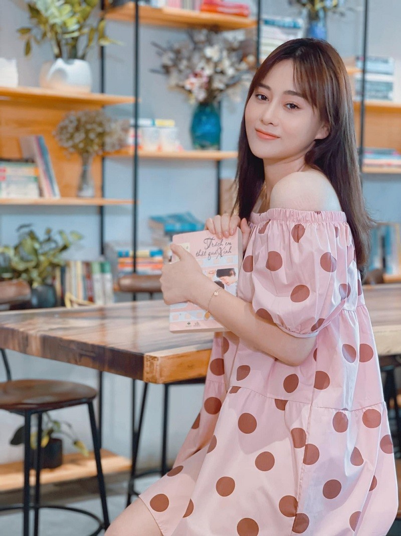 Hé lộ những hình ảnh nữ tính vai Nam và Thy trong phần 2 phim Hương vị tình thân