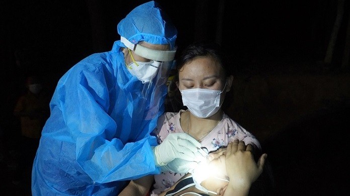 Covid-19 tại Việt Nam: Hà Nội, Quảng Bình liên tiếp ghi nhận các ca ngoài cộng đồng